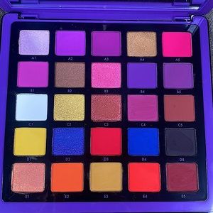 ABH | Norvina Eyeshadow | 25 Bright Shades